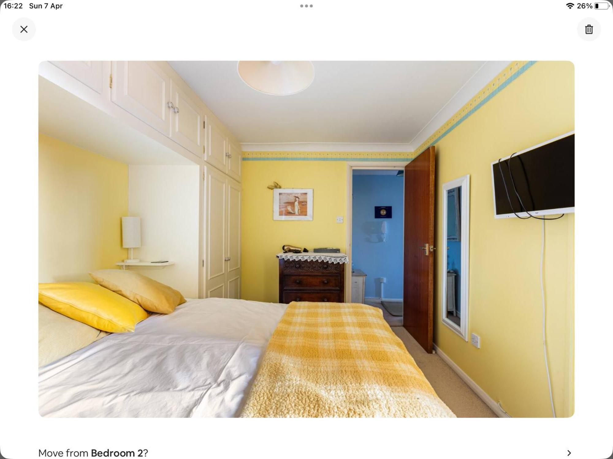 2 Bedrooms Apartment With Free Parking Лансинг Екстериор снимка